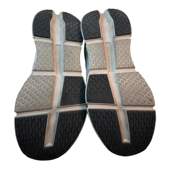 On Running Cloudgo White Glacier Grey (Women’s 8.5M) - Picture 2 of 5